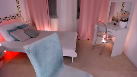 Ask me  online show from February 2025 12:03:02 PM