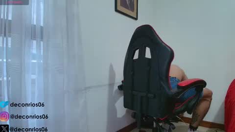 Santiago online show from November 2025 10:21:01 PM