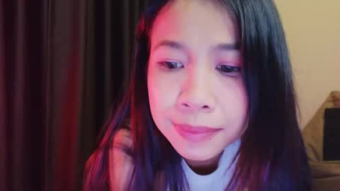 deedeedoll online show from April 2026 10:32:02 AM