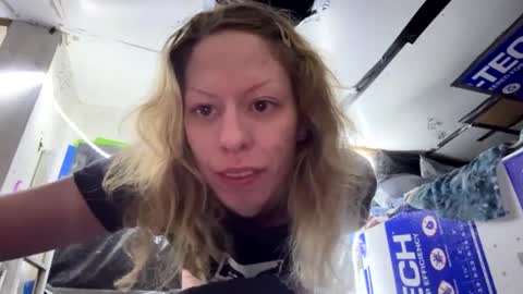 deedeejhonson32 online show from July 2026 06:21:01 PM