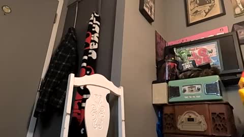 deedeequeen420 online show from March 2025 09:33:02 AM