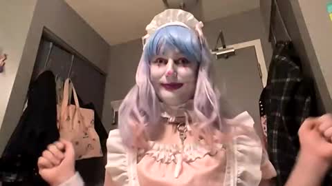 deedeequeen420 online show from October 2025 07:58:02 PM