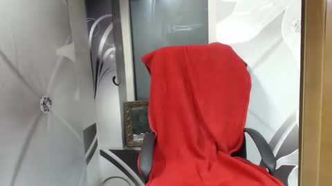Snapshot of deepintoyourmind chatting on May 2026 03:12:01 AM hi guys i m a cute milf i m here for good time and nice people pls be respectfool and enjoy me online show from May 2026 03:12:01 AM