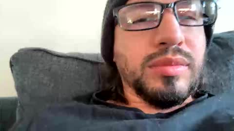 Berto online show from November 2025 07:13:02 PM