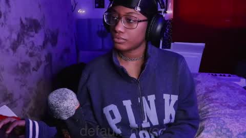 Olive Oakley online show from January 2025 05:31:01 PM