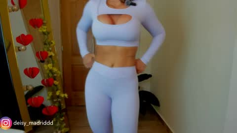 deisymadrid online show from April 2026 08:00:02 PM