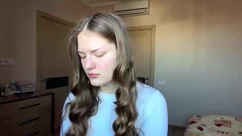 Mila online show from March 2026 07:23:02 AM