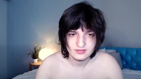 Alex online show from May 2026 06:49:01 PM