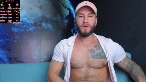 Delessandro online show from May 2026 10:50:01 PM