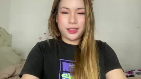 iyalicious online show from November 2025 12:22:01 AM