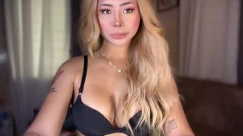 Hello your loving faye 3 online show from April 2026 06:21:01 AM