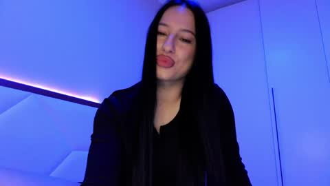 delly_love online show from March 2026 08:54:01 PM