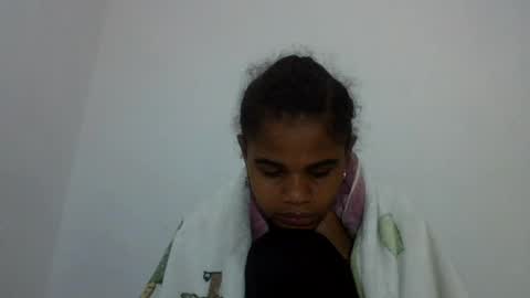 delphine online show from June 2026 04:54:02 AM