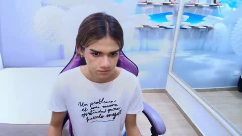 DEMI online show from February 2026 07:15:01 PM