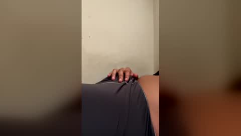 Snapshot of demonn115059 chatting on March 2026 06:44:01 PM Reggie online show from March 2026 06:44:01 PM