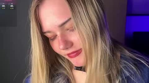 Luna online show from April 2026 05:23:01 PM