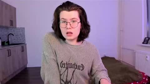 Derek online show from March 2026 08:33:01 PM