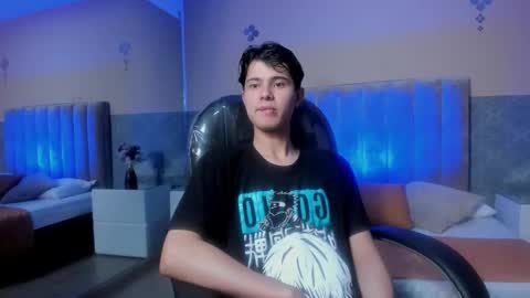 derek_sinn online show from March 2026 09:11:01 PM