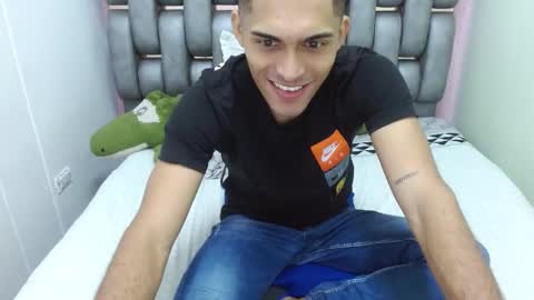 D E R E K online show from October 2025 10:34:02 AM