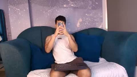 derek_voss online show from June 2026 12:31:01 PM