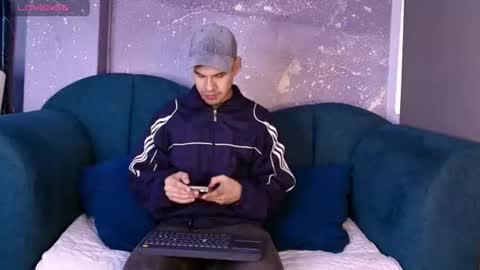 derek_voss online show from June 2026 05:40:02 PM