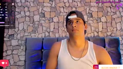 DEREKK   online show from January 2025 05:36:02 AM