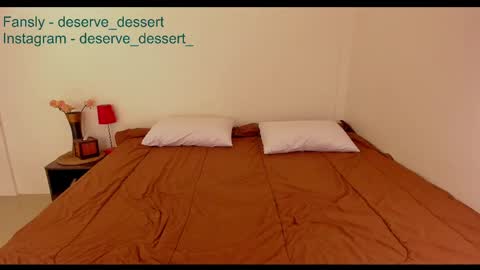 Snapshot of deserve_dessert chatting on June 2026 04:56:02 PM Domi online show from June 2026 04:56:02 PM