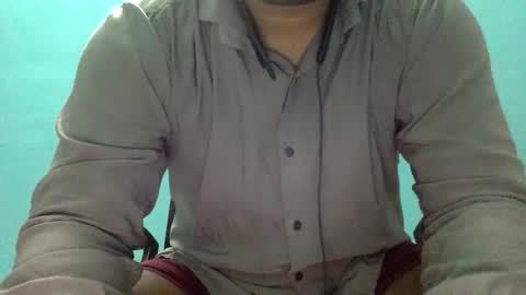 desiguylund online show from February 2026 06:33:01 PM