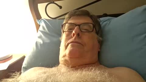 Desmon1958 online show from April 2026 12:48:02 PM