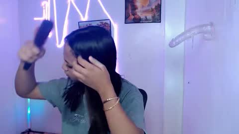 Snapshot of dess_morena chatting on June 2026 08:37:02 AM Dess online show from June 2026 08:37:02 AM