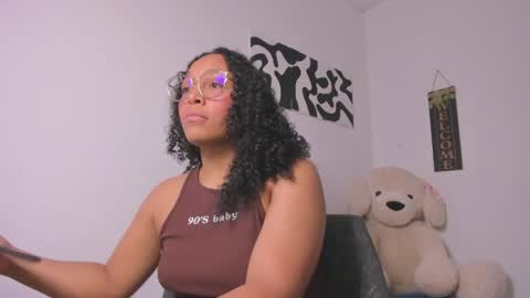 desty_y online show from April 2026 11:15:02 PM