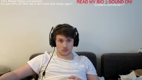 Devan online show from December 2024 05:31:01 PM