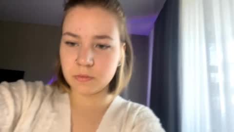 Snapshot of devontaneja chatting on April 2026 06:30:01 AM devontaneja online show from April 2026 06:30:01 AM