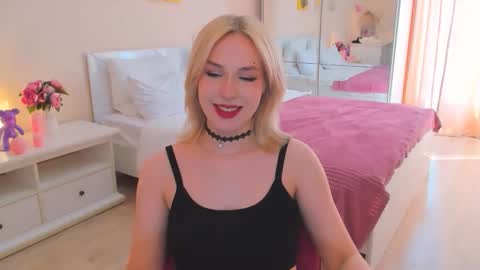 diamond_milady online show from May 2026 01:27:01 PM
