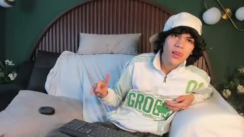 diamond_twink online show from July 2026 05:48:02 AM