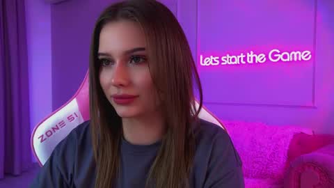 Snapshot of dianabecker chatting on May 2026 06:13:02 PM Diana online show from May 2026 06:13:02 PM