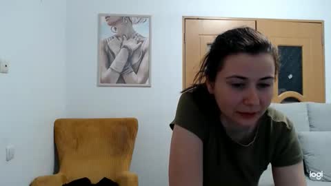 dianasmiey7 online show from April 2026 08:20:01 PM