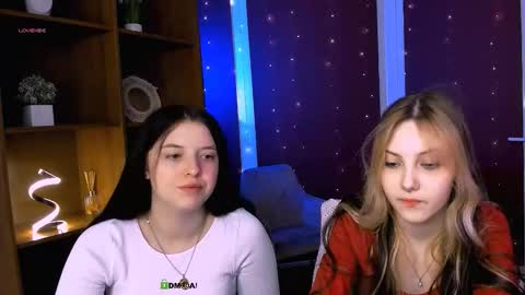 Snapshot of diara_ti chatting on December 2025 06:06:01 AM diara ti online show from December 2025 06:06:01 AM