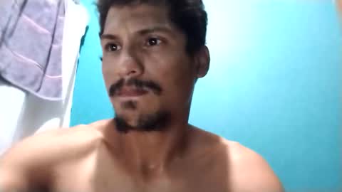 Snapshot of dick774369 chatting on April 2026 11:18:02 PM dick774369 online show from April 2026 11:18:02 PM