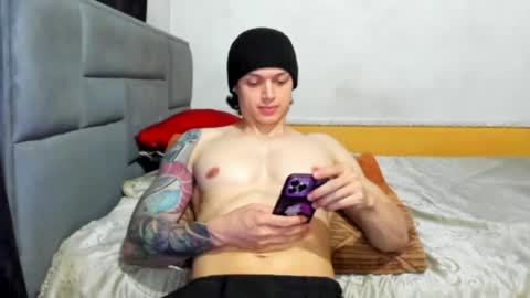 jhon online show from April 2026 09:42:01 PM