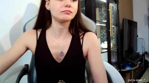 Snapshot of die_eine_oder_keine chatting on February 2026 07:14:02 PM Kathypvt 30 tk min online show from February 2026 07:14:02 PM