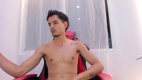 Diego lat online show from March 2026 02:16:01 AM