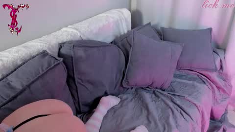 digitalhoe online show from March 2026 07:40:02 PM