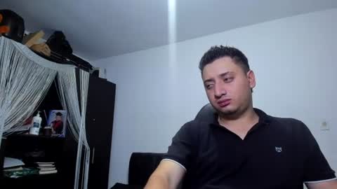 Snapshot of diiego_xxx chatting on July 2026 02:06:02 AM diiego_xxx online show from July 2026 02:06:02 AM