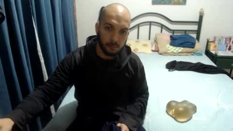 Snapshot of dinchtcams chatting on March 2026 12:50:01 AM Dincht online show from March 2026 12:50:01 AM