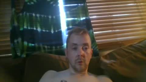 dingleberryjonesmagee online show from July 2026 04:10:02 PM