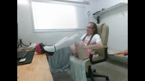 Snapshot of dinkdork094 chatting on July 2026 09:07:02 PM Dinkdork just having a good time online show from July 2026 09:07:02 PM