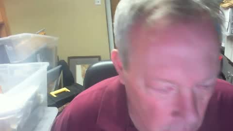 DirtkPitt Fun guy working online show from December 2024 04:39:02 PM