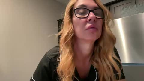 Daisy online show from April 2026 04:04:01 PM