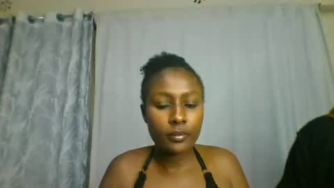 Snapshot of disah_002 chatting on June 2026 12:33:02 AM disah_002 online show from June 2026 12:33:02 AM